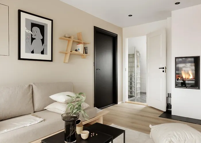 Relaxed With A View * برغن